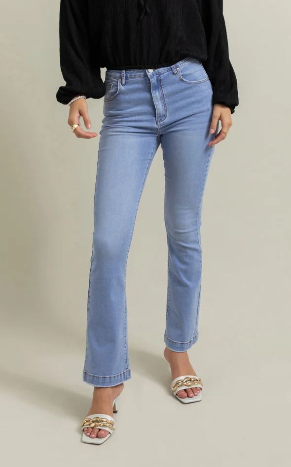 Light wash flare jeans, in the realm of denim, light wash flare jeans stand out as a fashionably versatile piece that harkens back to the iconic