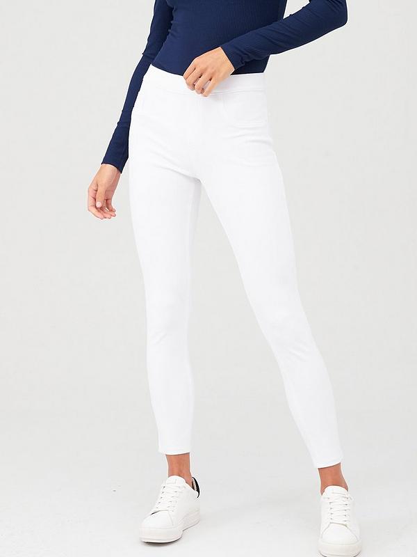 Spanx white jeans are a versatile and timeless wardrobe staple that can be styled in numerous ways to achieve a variety of looks,