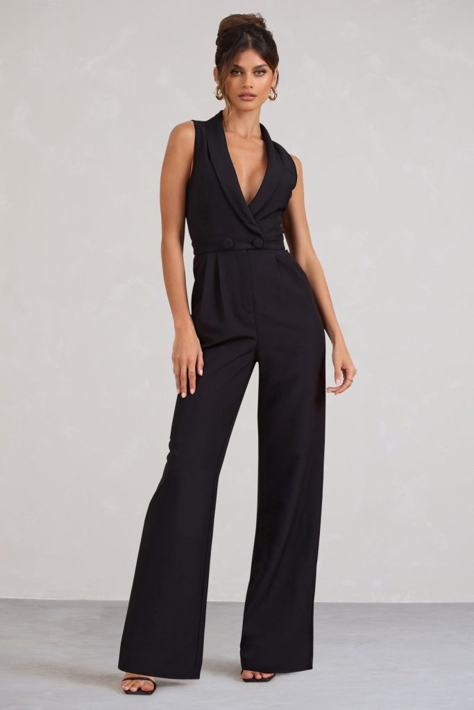 How to style a black jumpsuit?